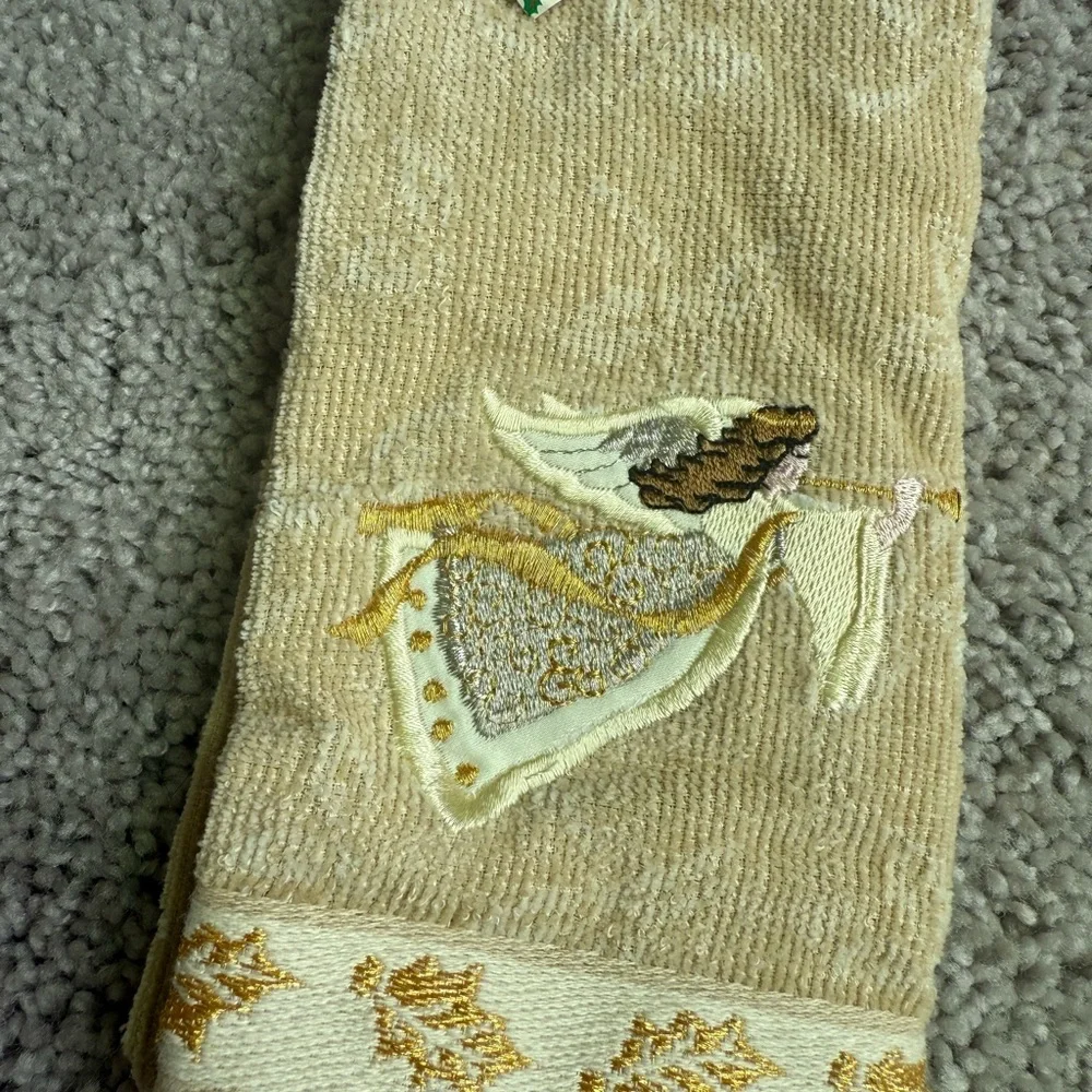 NWT Vintage Christmas Angel Tea Hand Bathroom Towels